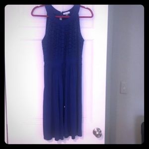 Calvin Klein cute casual dress with pockets!